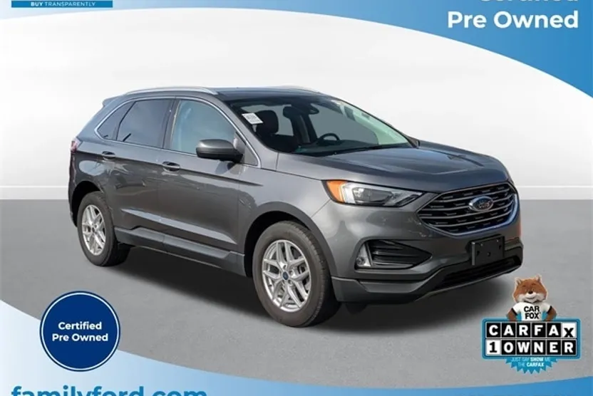 2022 Ford Edge SEL photo 1