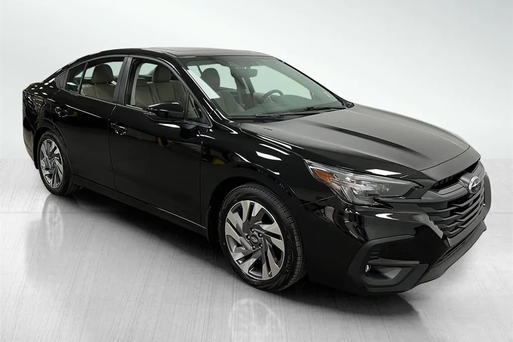 2025 Subaru Legacy Limited photo 1