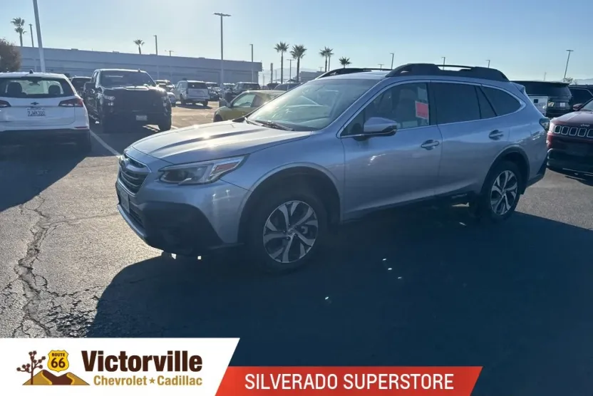 2022 Subaru Outback Limited photo 1