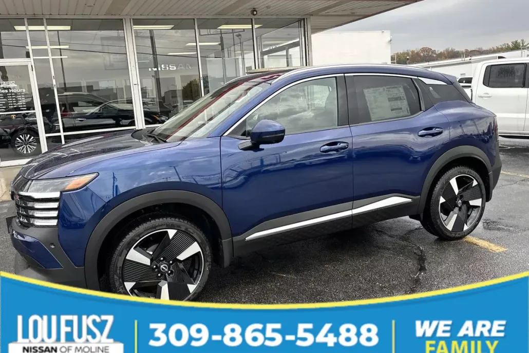 2025 Nissan Kicks SR photo 1
