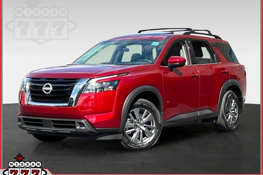 2025 Nissan Pathfinder SV photo 1