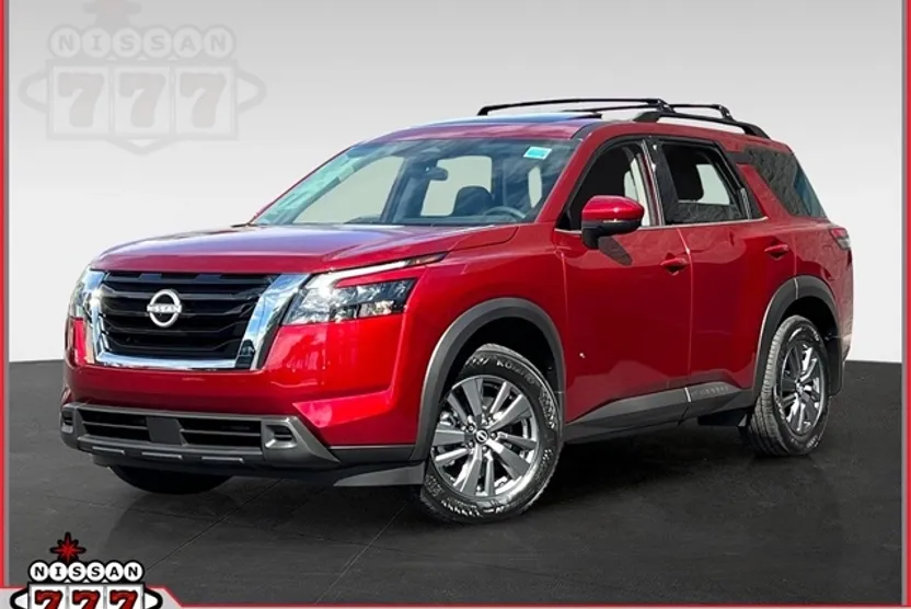 2025 Nissan Pathfinder SV photo 1