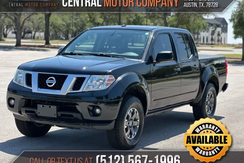 2016 Nissan Frontier Crew Cab Desert Runner photo 1
