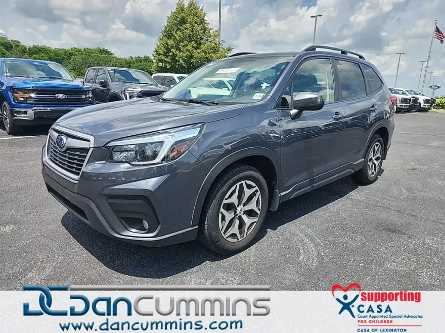 2021 Subaru Forester Premium photo 1
