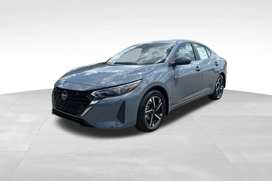 2025 Nissan Sentra SV photo 1