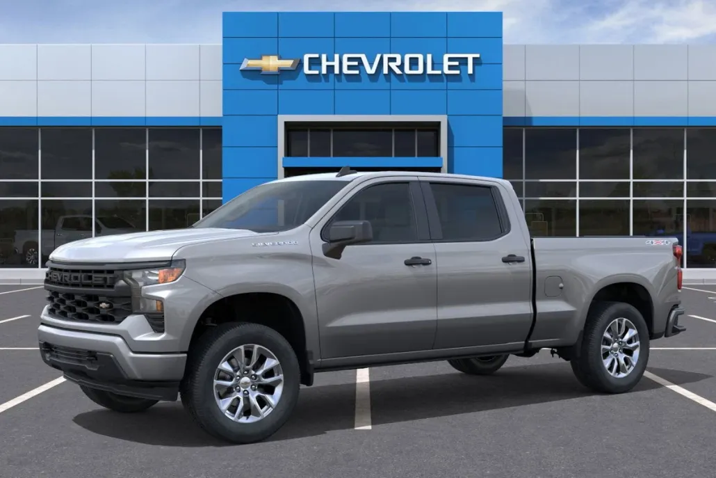 2026 Chevrolet Silverado 1500 Custom photo 1