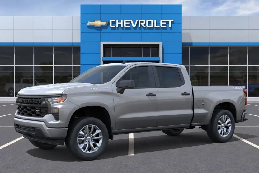 2026 Chevrolet Silverado 1500 Custom photo 1