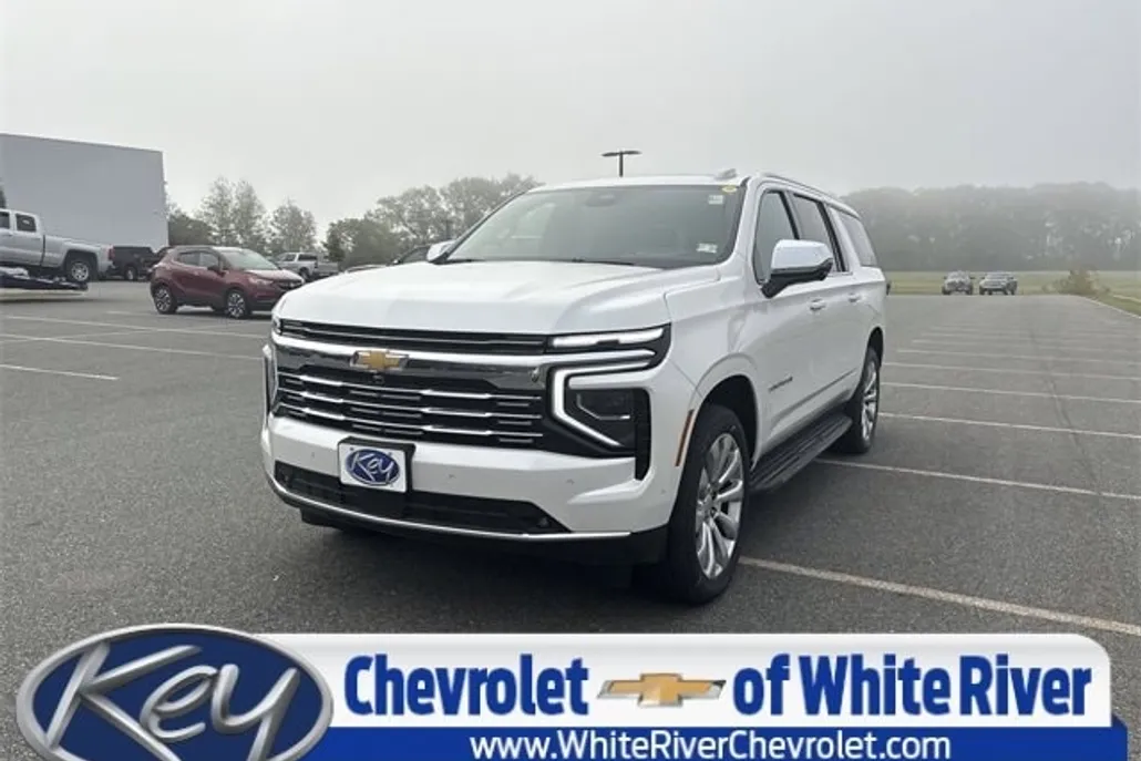 2025 Chevrolet Suburban Premier photo 1