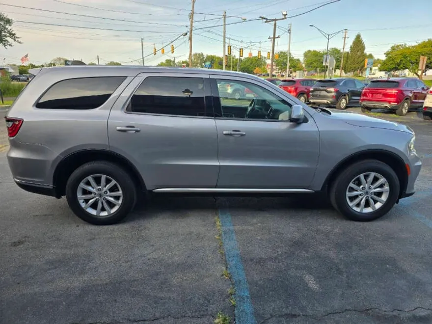 2021 Dodge Durango SXT Plus photo 1