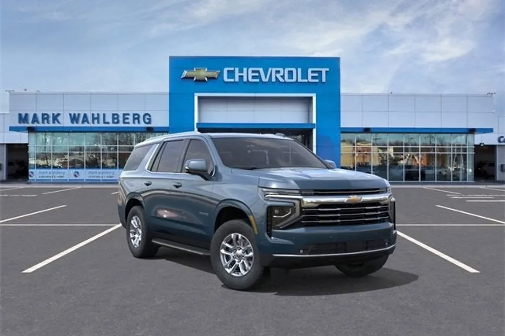 2026 Chevrolet Tahoe LT photo 1