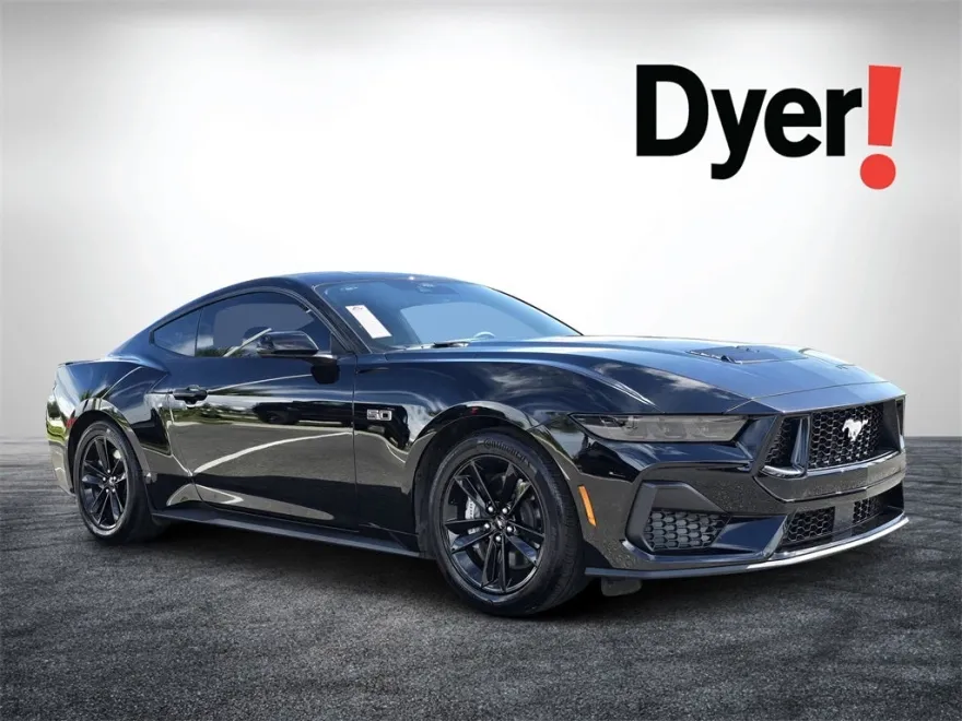 2025 Ford Mustang GT photo 1