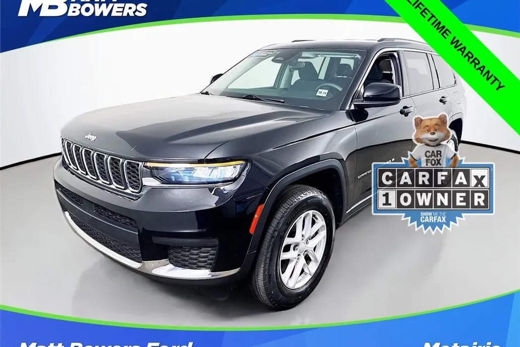 2023 Jeep Grand Cherokee Laredo Altitude photo 1