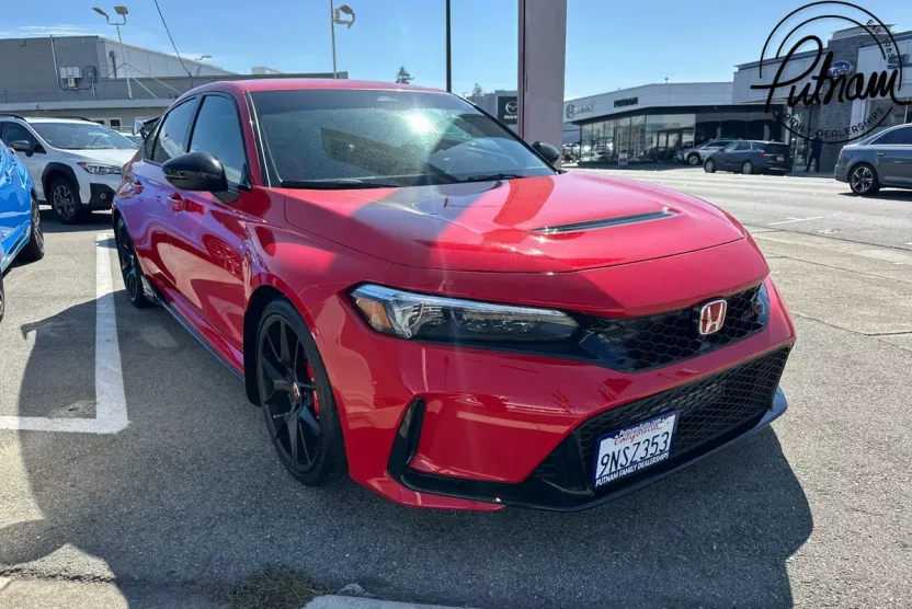 2024 Honda Civic Type R photo 1
