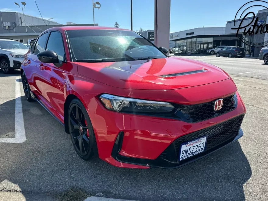 2024 Honda Civic Type R photo 1