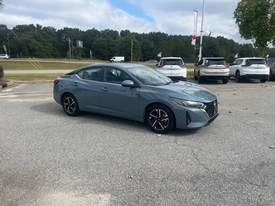 2024 Nissan Sentra SV photo 1