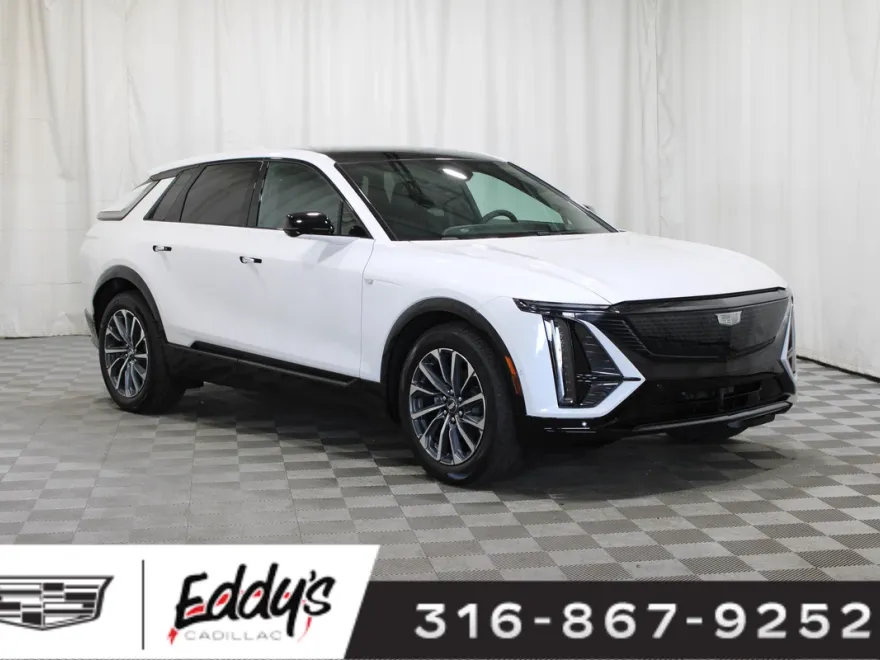 2025 Cadillac Lyriq Sport photo 1