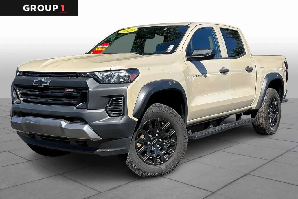 2024 Chevrolet Colorado Trail Boss photo 1