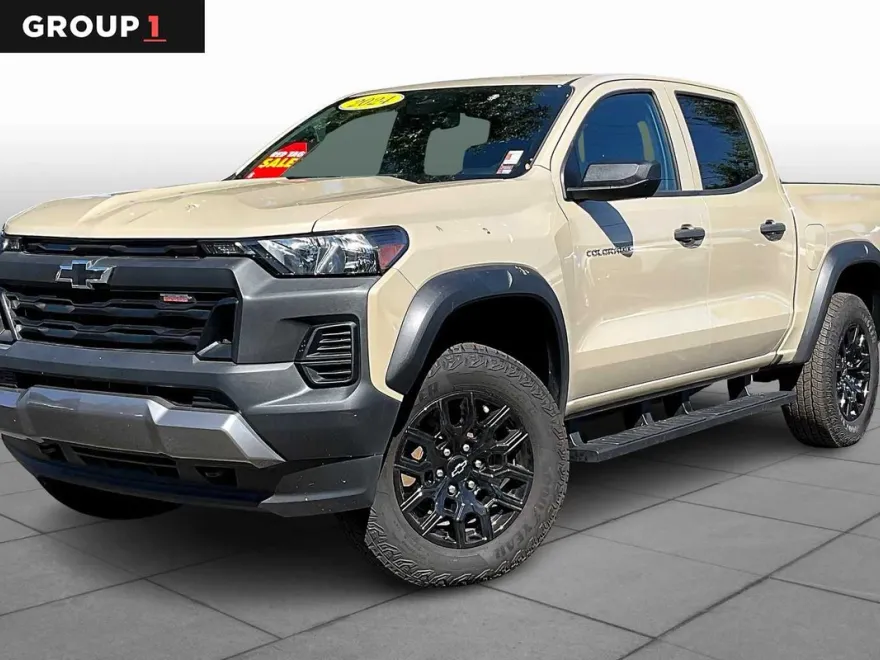 2024 Chevrolet Colorado Trail Boss photo 1
