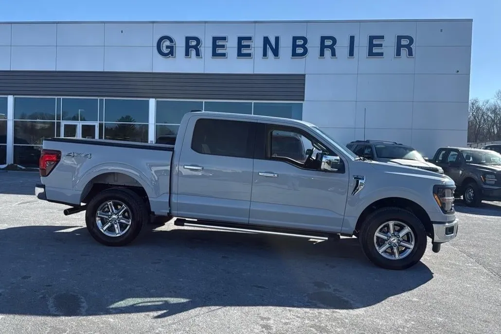 2024 Ford F-150 XLT photo 1