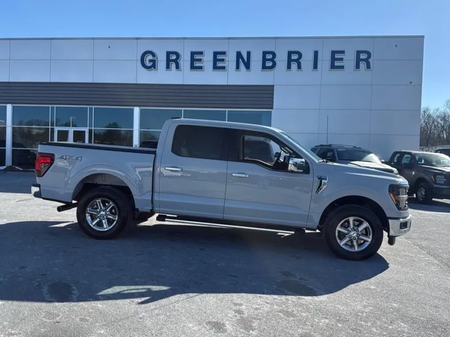 2024 Ford F-150 XLT photo 1