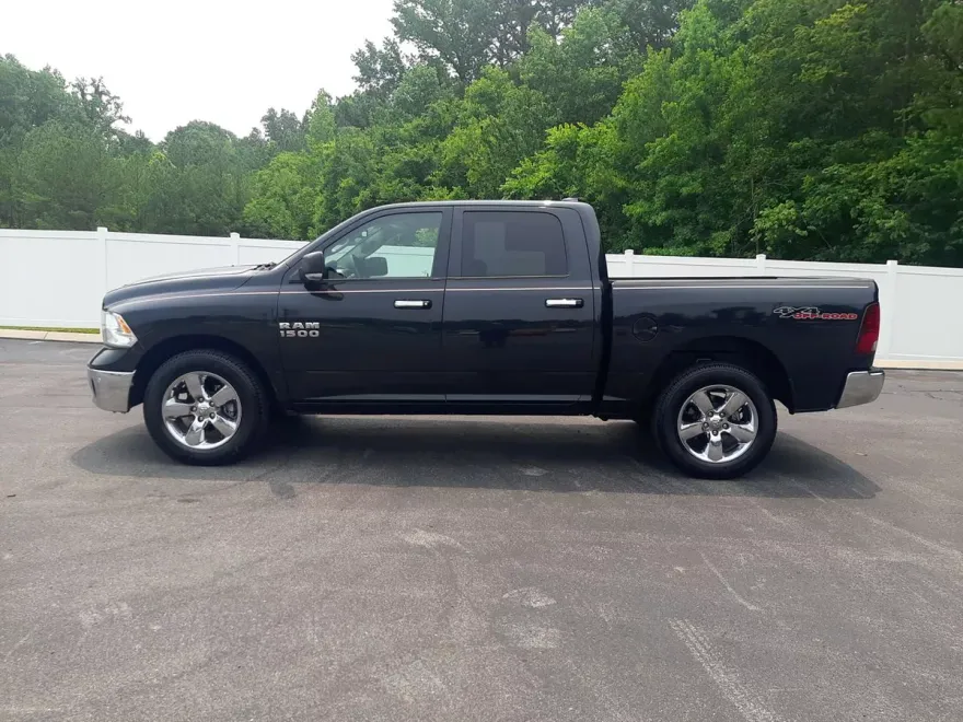 2017 Ram 1500 Big Horn photo 1