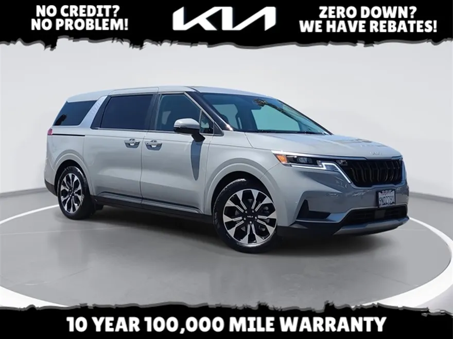 2024 Kia Carnival EX photo 1