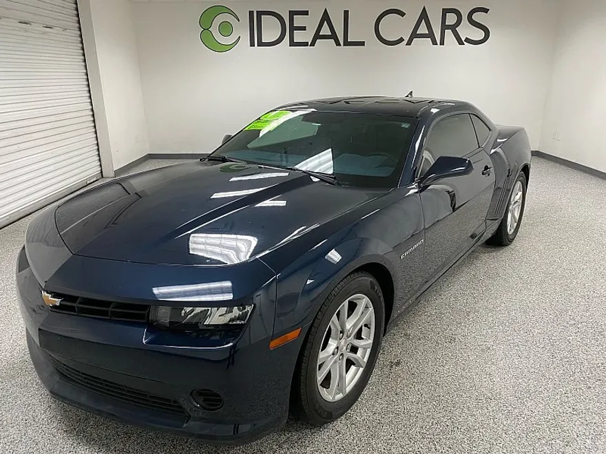 2015 Chevrolet Camaro LS photo 1