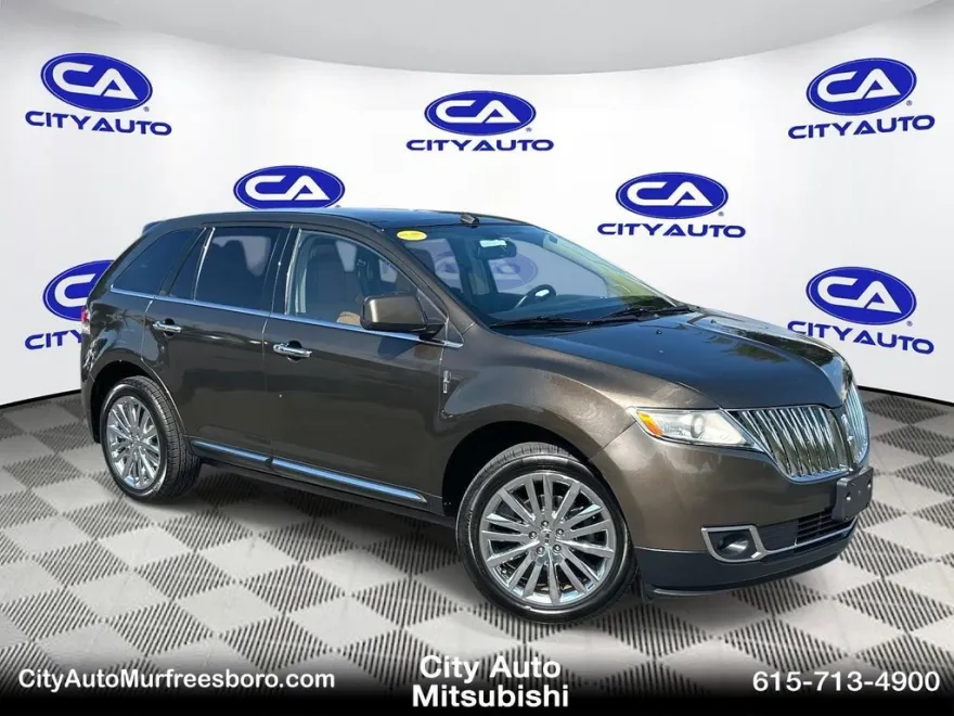 2011 Lincoln MKX Base photo 1