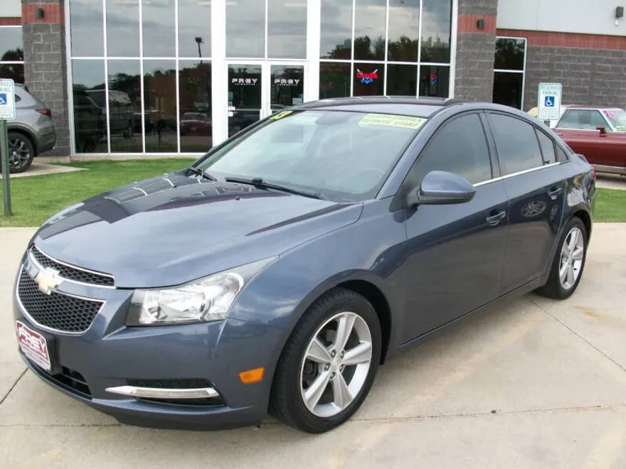 2013 Chevrolet Cruze photo 1