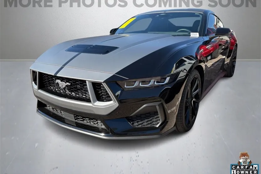 2024 Ford Mustang GT Premium photo 1