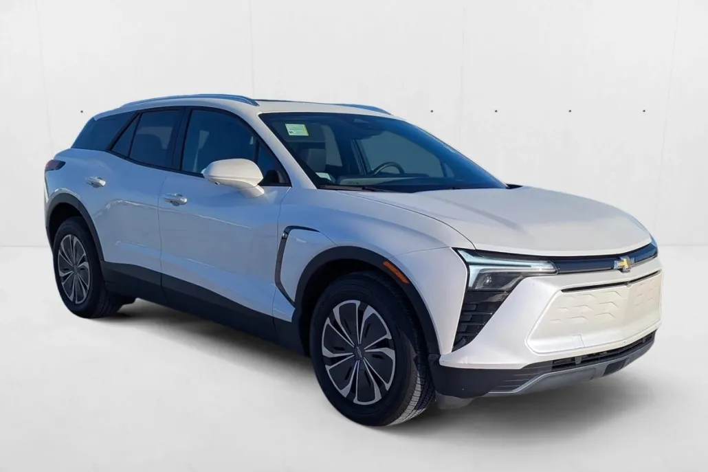 2024 Chevrolet Blazer EV photo 1