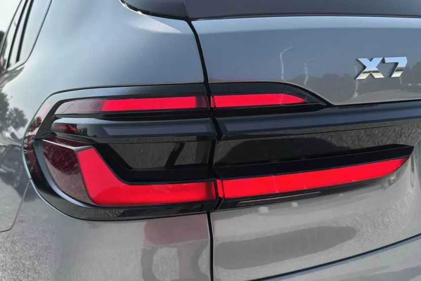 2026 Bmw X7 M60i photo 1