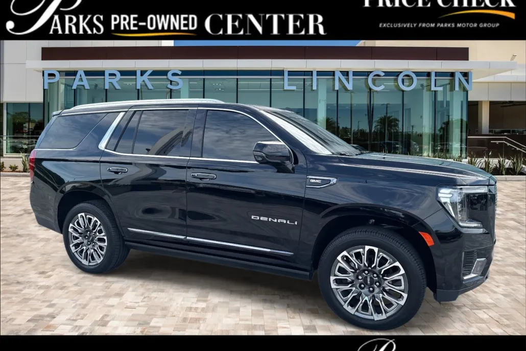2023 Gmc Yukon Denali Ultimate photo 1