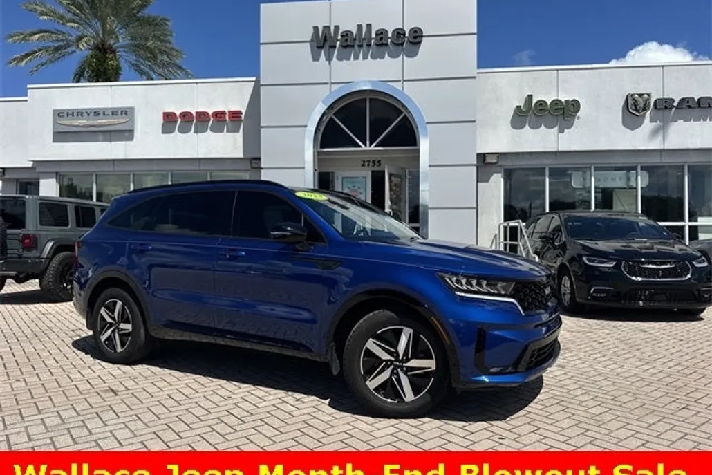 2023 Kia Sorento S photo 1
