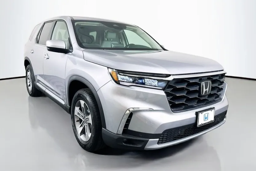 2025 Honda Pilot EX-L photo 1