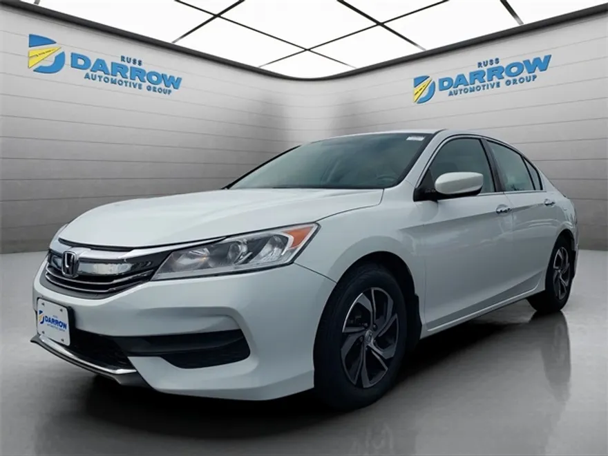 2017 Honda Accord LX photo 1