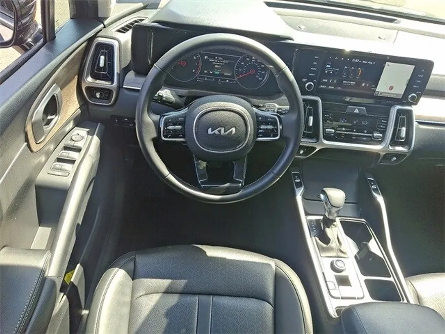 2022 Kia Sorento X-Line EX photo 1
