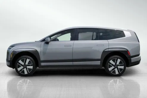 2026 Hyundai Ioniq SEL photo 2