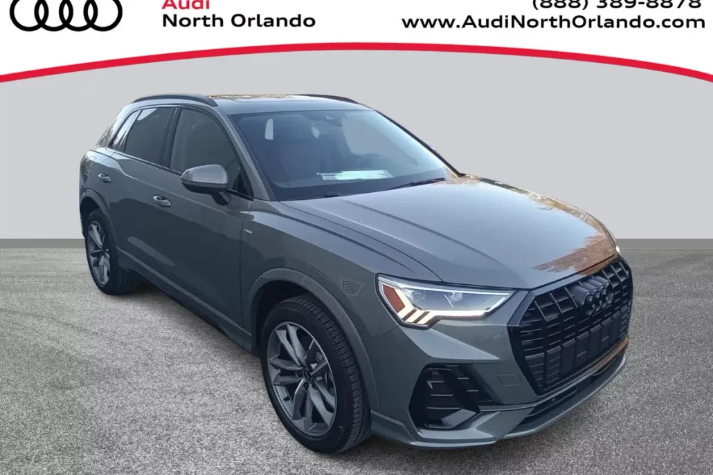 2025 Audi Q3 S line Premium photo 1