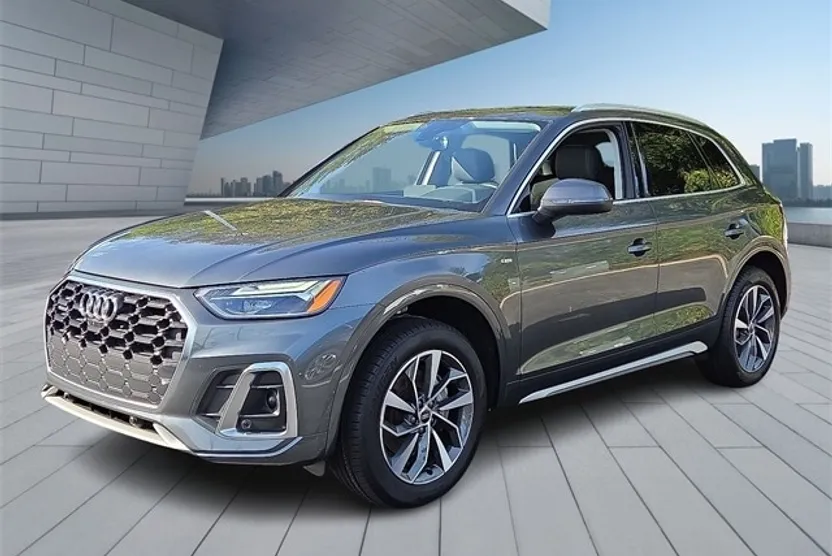 2023 Audi Q5 45 S line Premium photo 1