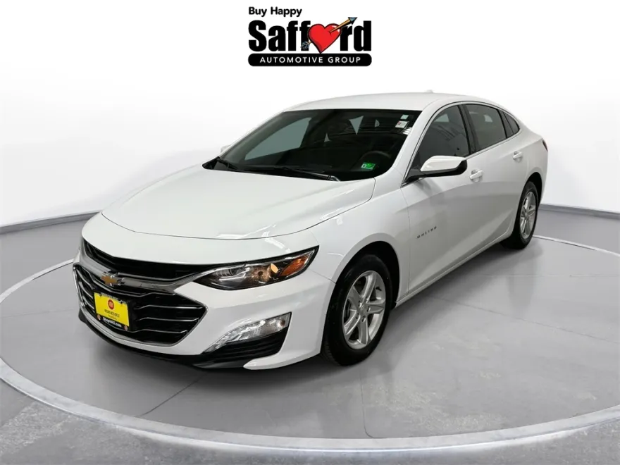 2024 Chevrolet Malibu 1LT photo 1