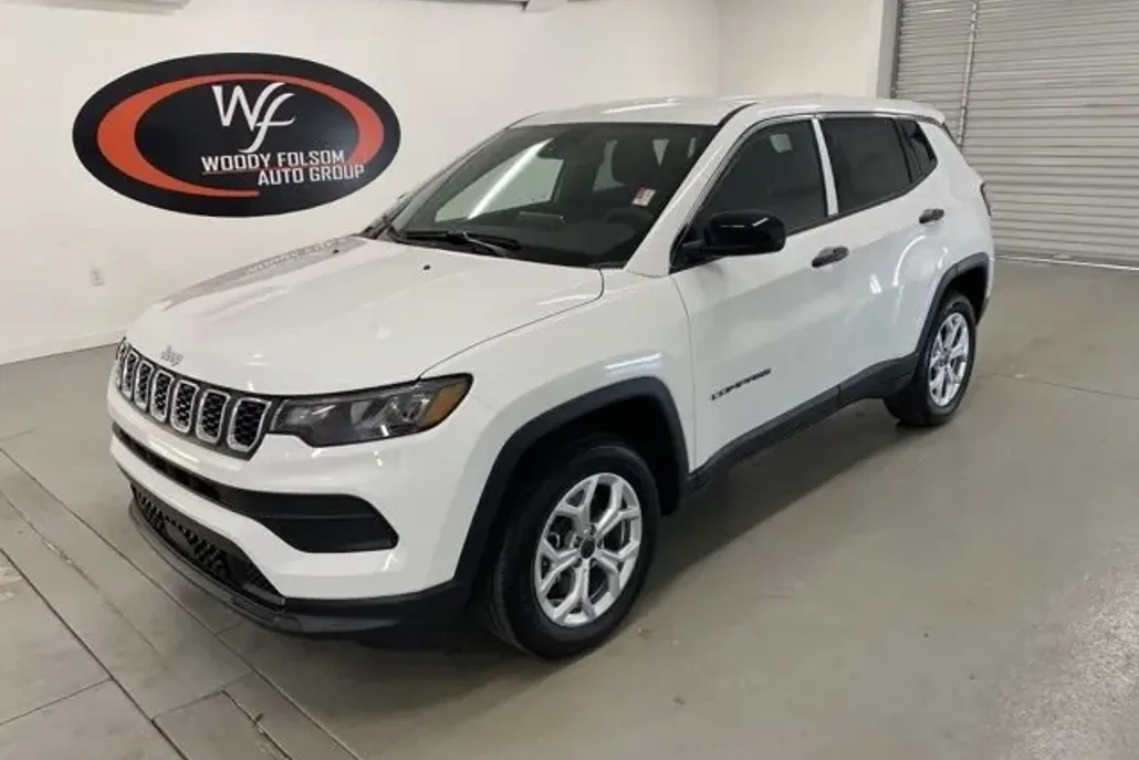 2025 Jeep Compass Sport photo 1