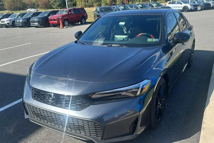 2025 Honda Civic Sport photo 1