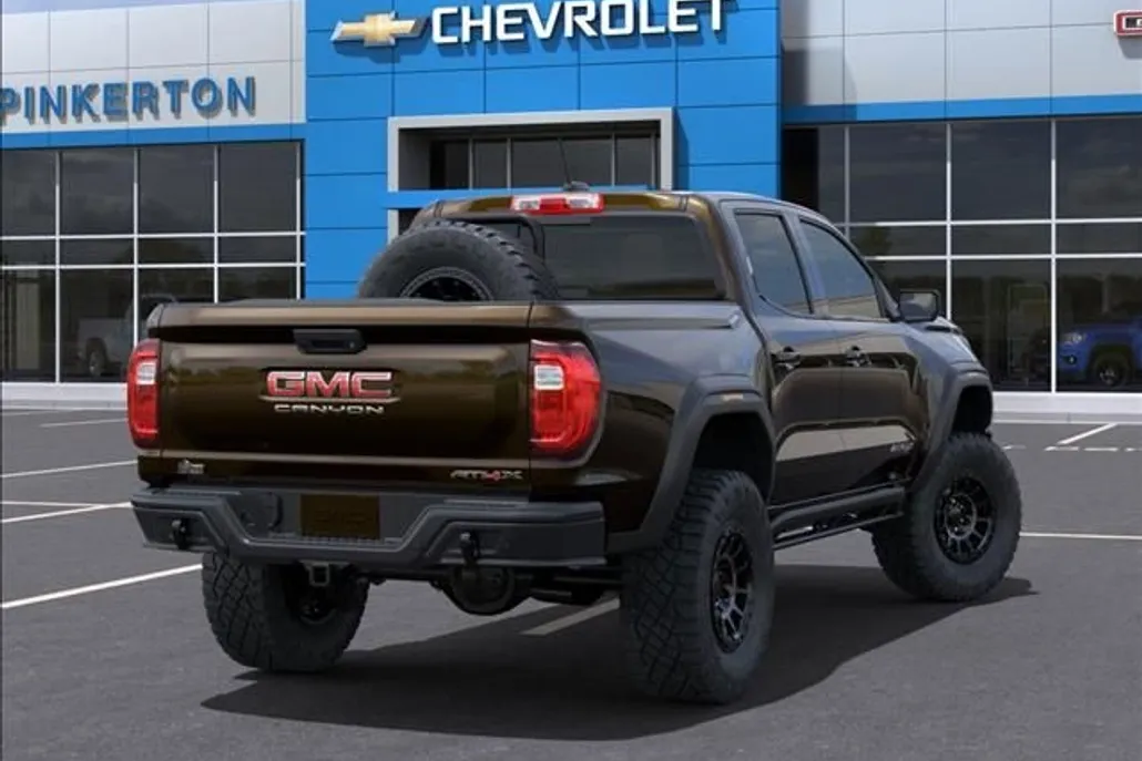 2025 Gmc Canyon AT4 photo 1