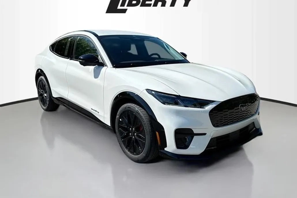 2025 Ford Mustang Mach-E Premium photo 1