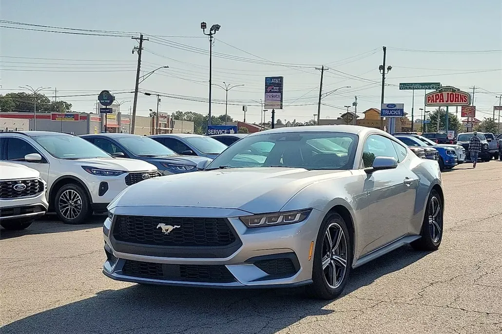 2024 Ford Mustang EcoBoost photo 1