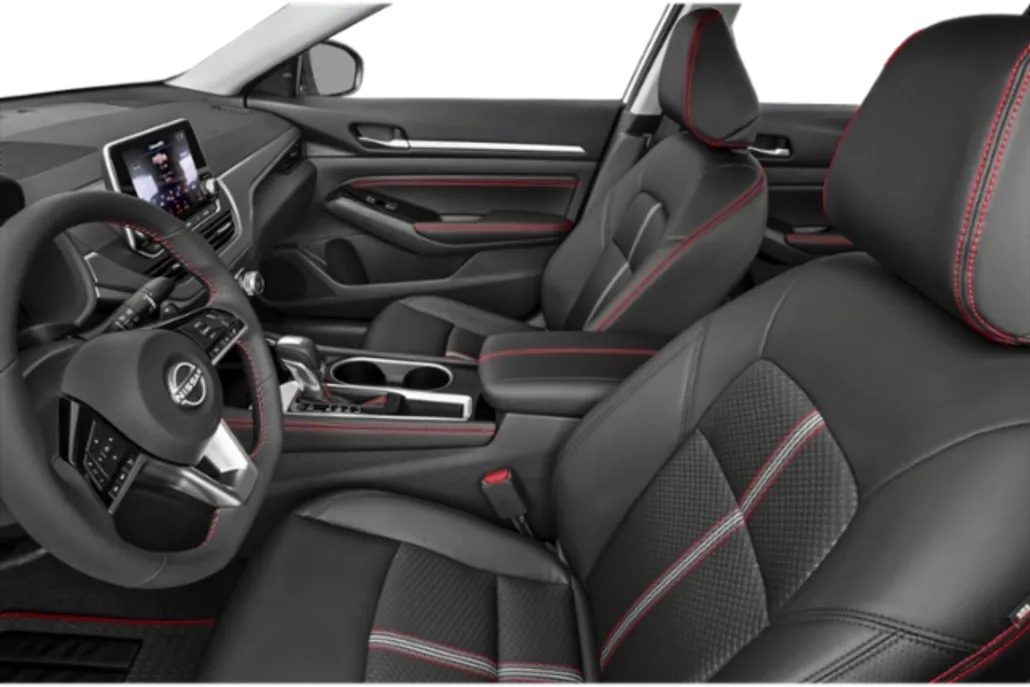 2025 Nissan Altima SR photo 1