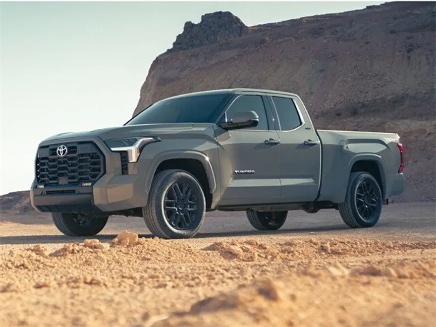 2023 Toyota Tundra SR5 photo 1