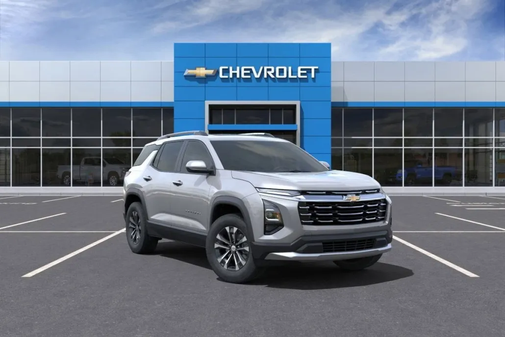 2025 Chevrolet Equinox LT photo 1