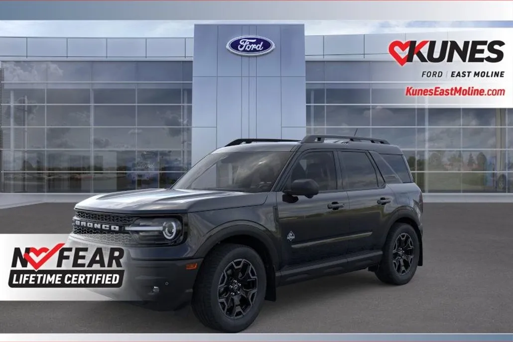 2025 Ford Bronco Sport Outer Banks photo 1